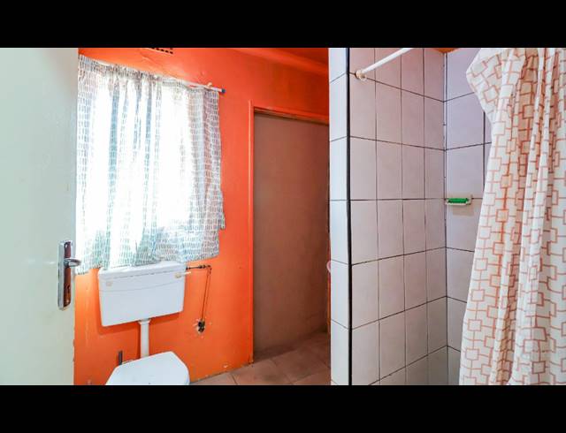 3 BEDROOM FREEHOLD FOR SALE IN ELDORADO PARK